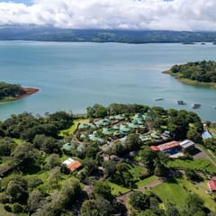 Buena Vista Escape | Lake Views, Pool & Nature