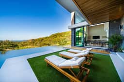 Ocean View Luxury Villa with Pool • Sleeps 18