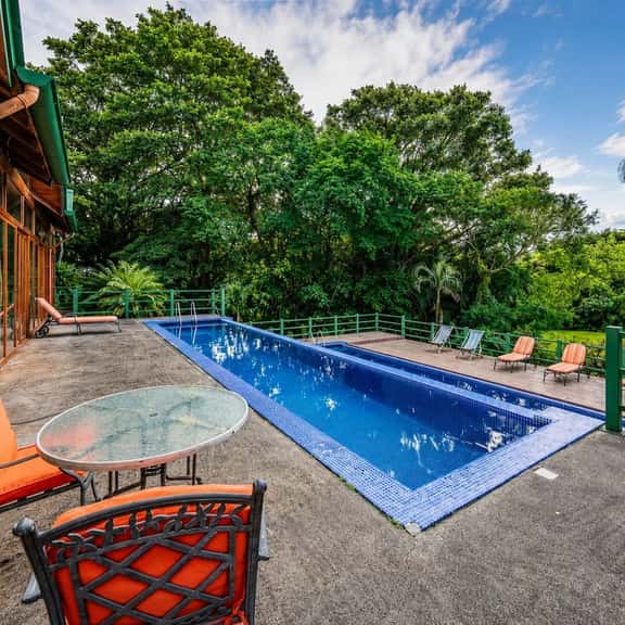 Buena Vista Sky Haven | Upper-Level Condo & Pool - Image 1