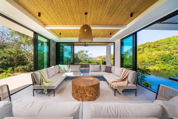 Crystal Ocean Retreat • Luxury Pool Home for 12