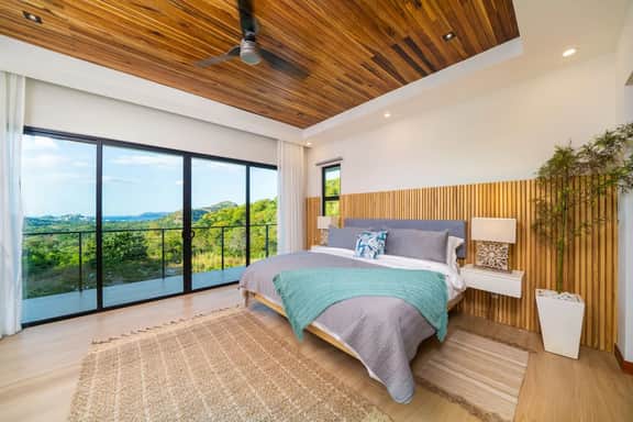 Crystal Ocean Retreat • Luxury Pool Home for 12