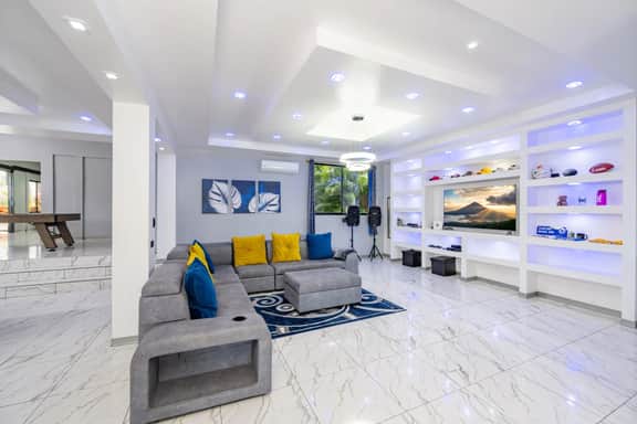 Villa Montreal | Private Pool + Game Room