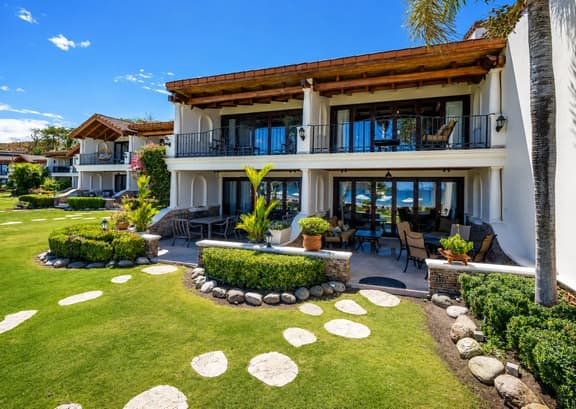 Luxury Oceanfront Villa | The Palms