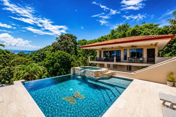Casa Mariposa Amarilla | 2BR Pool, Sunset Views