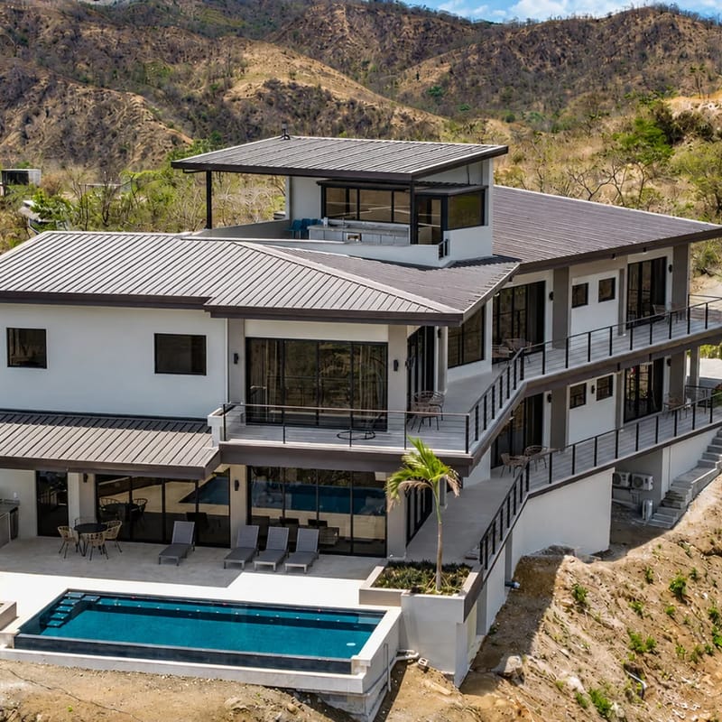 Casa Vista Escondida